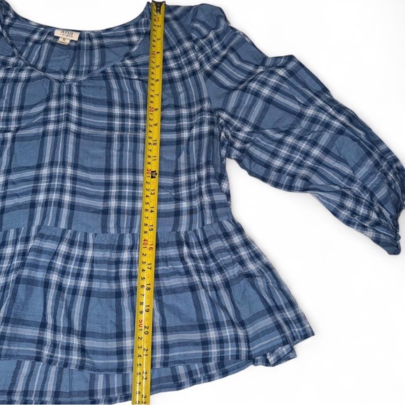 Checkered Top - Picture 3 of 6